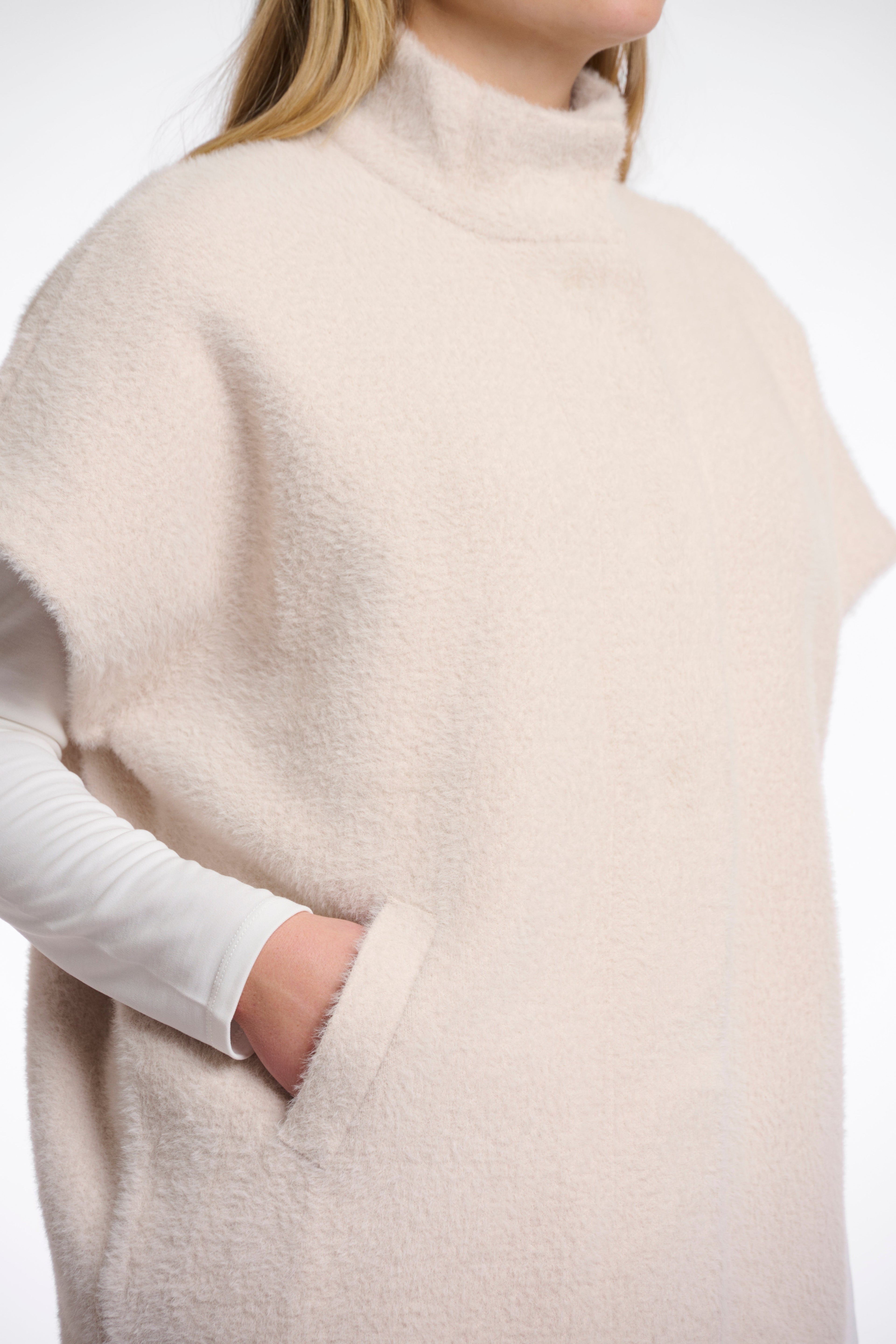 Rino & Pelle Helen Cape