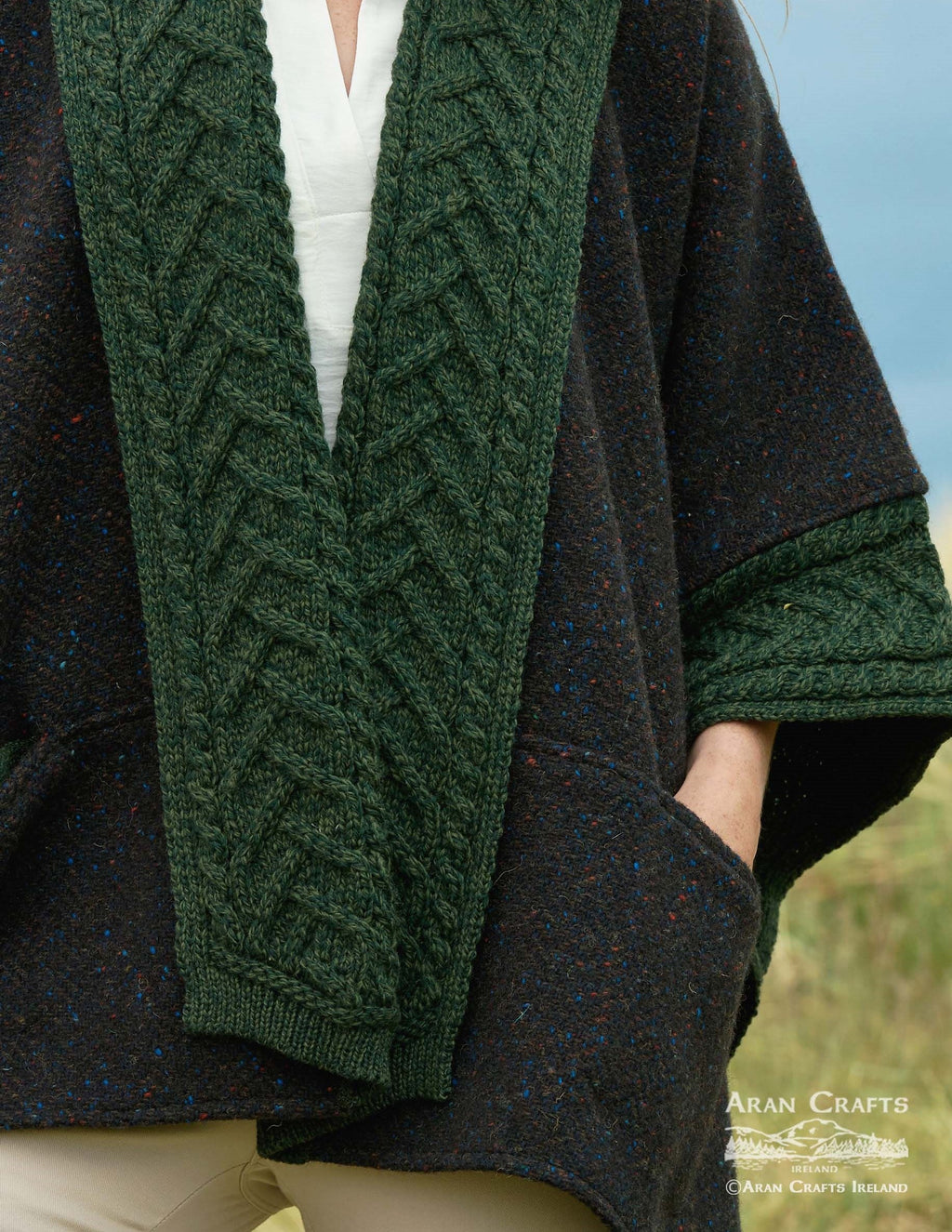 Tweed Cape , Army Green
