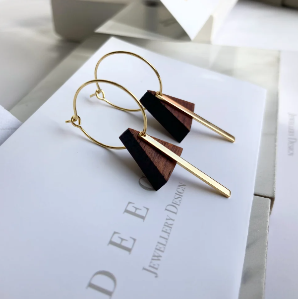 Deeca Triangle Hoops