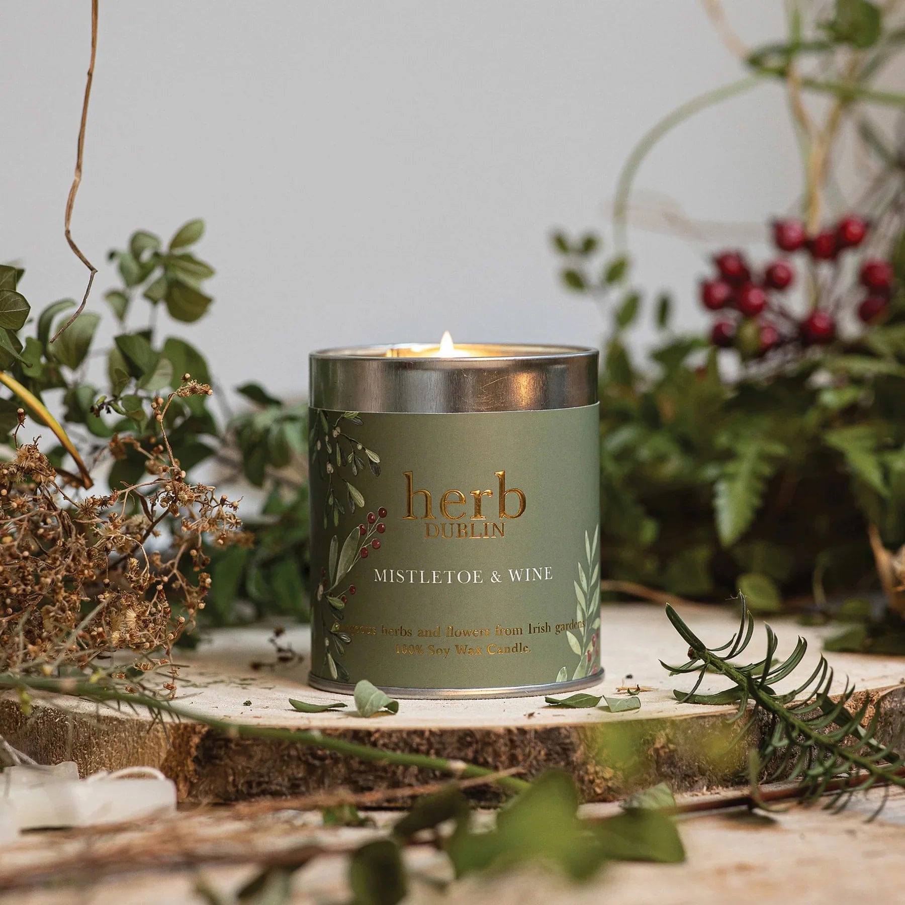 Herb Dublin | Mistletoe & Wine Candle- Tin